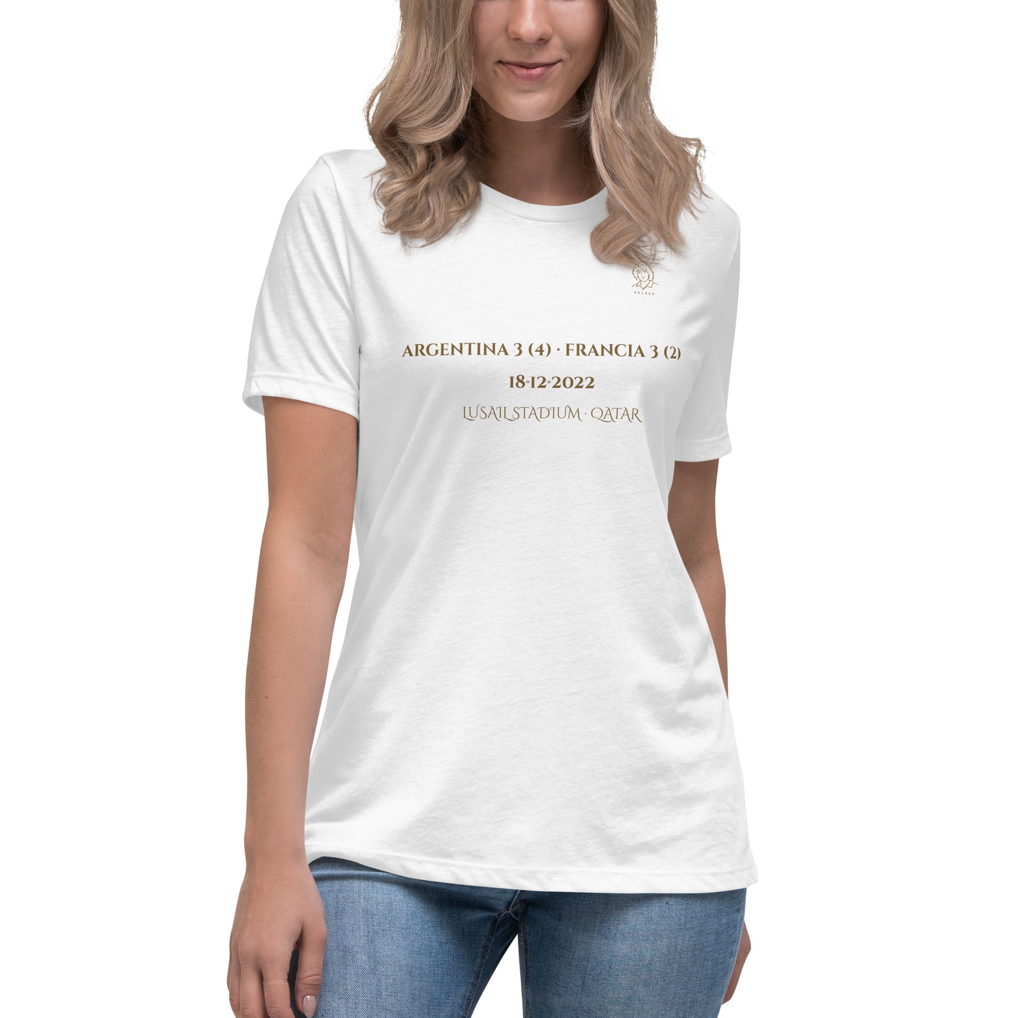 Camiseta mujer blanca Argentina Qatar 2022 con diseño conmemorativo de la final del Mundial, look frontal
