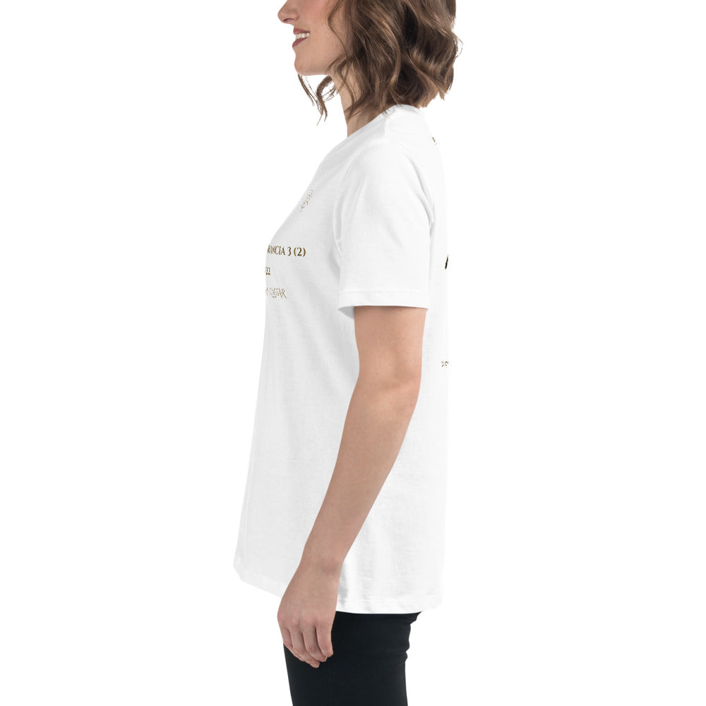 Camiseta mujer blanca Argentina Qatar 2022 con diseño conmemorativo de la final del Mundial, look lateral mujer