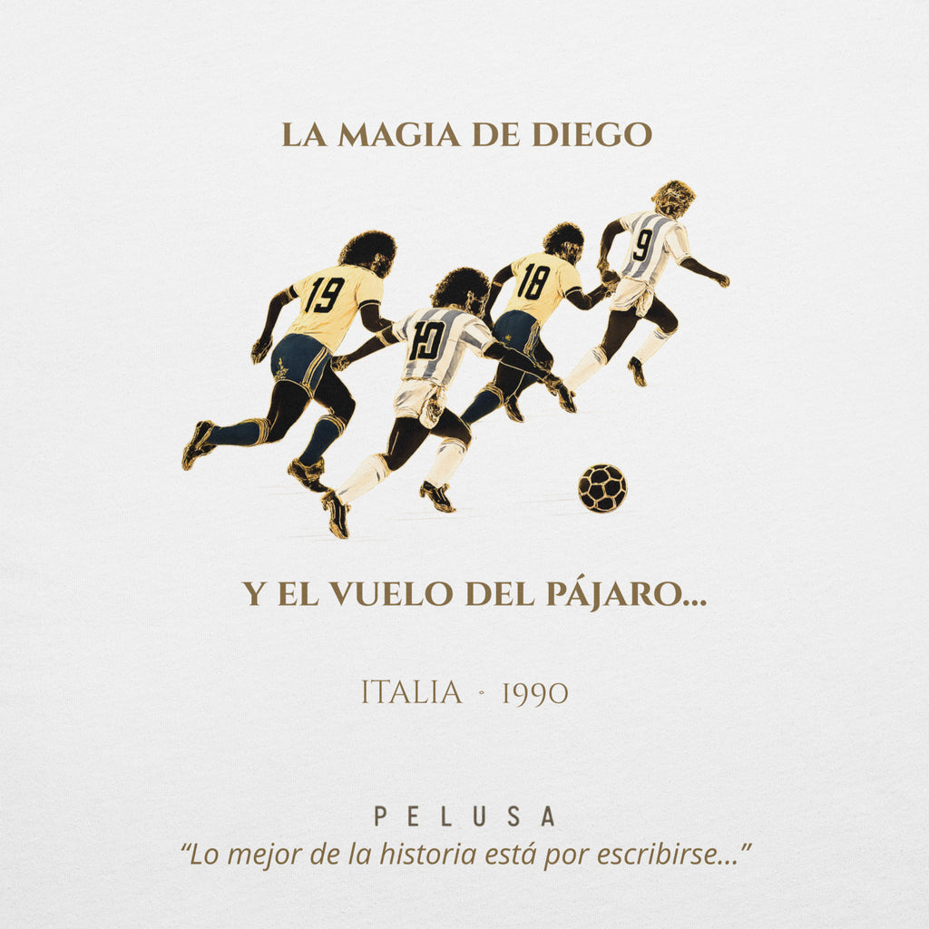 Camiseta blanca con diseño La Magia de Diego y El Vuelo del Pájaro en la espalda, ilustración